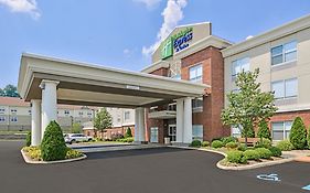 Holiday Inn Express Mineral Wells Wv